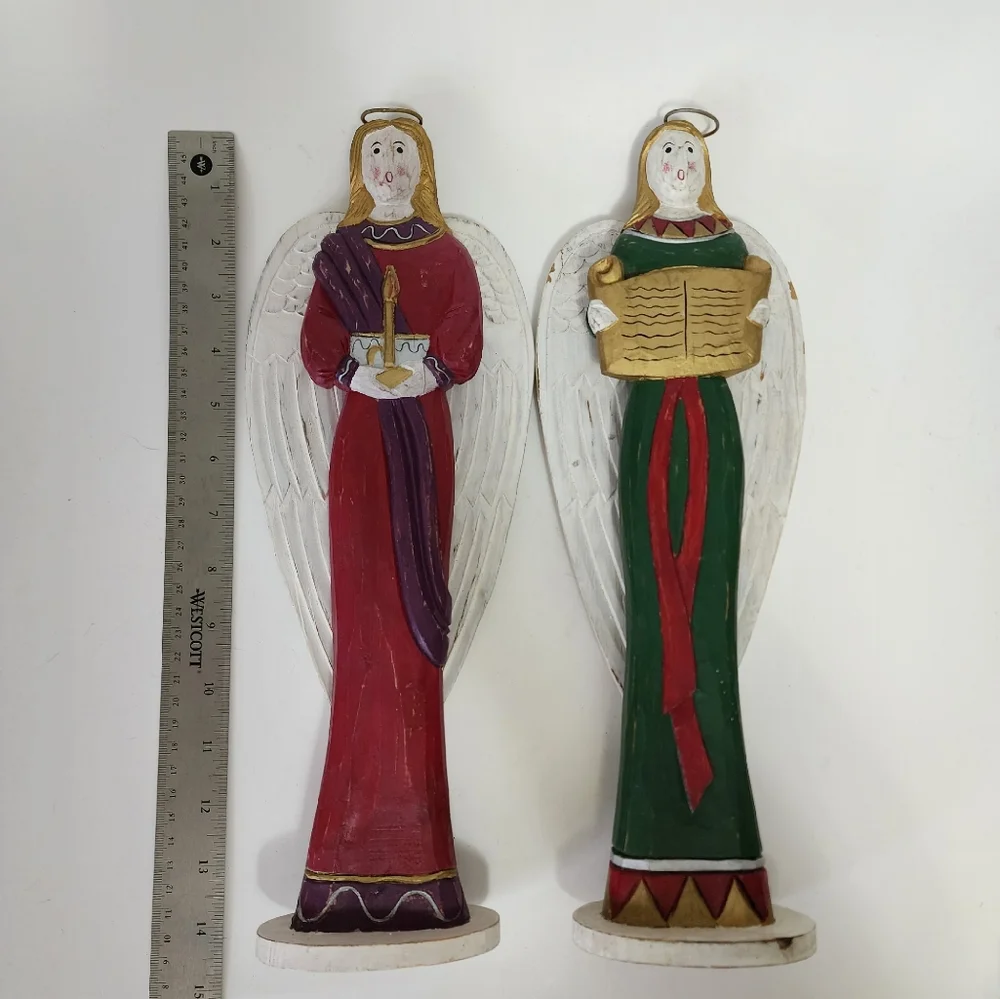 Pier 1 Red & Green Wooden 14